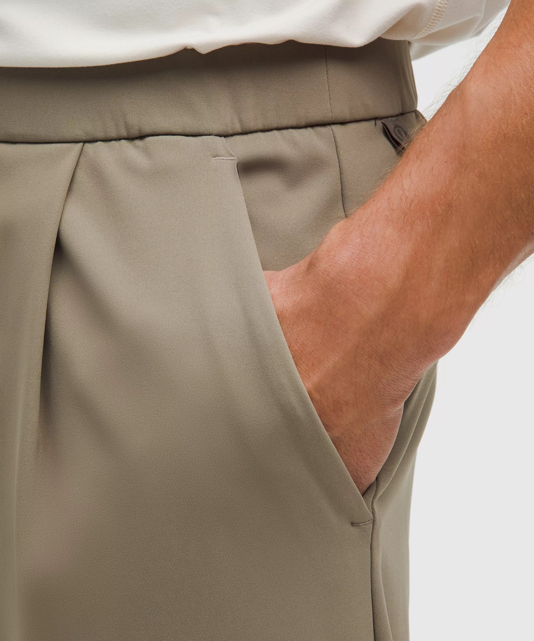 Men's Daydrift Relaxed-Fit Pleated Trouser *Regular - 5