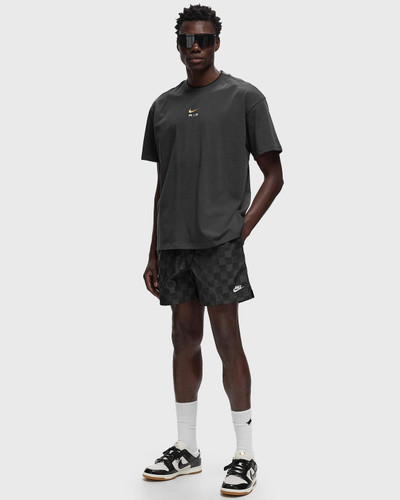 Nike Club Flow Shorts outlook