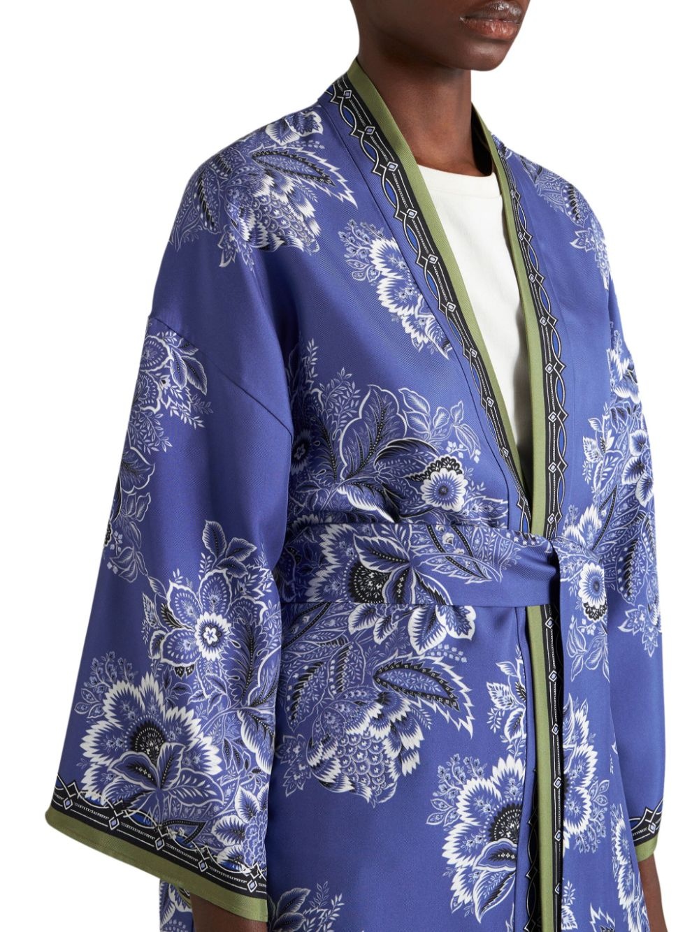 Kesa floral-print silk robe - 4