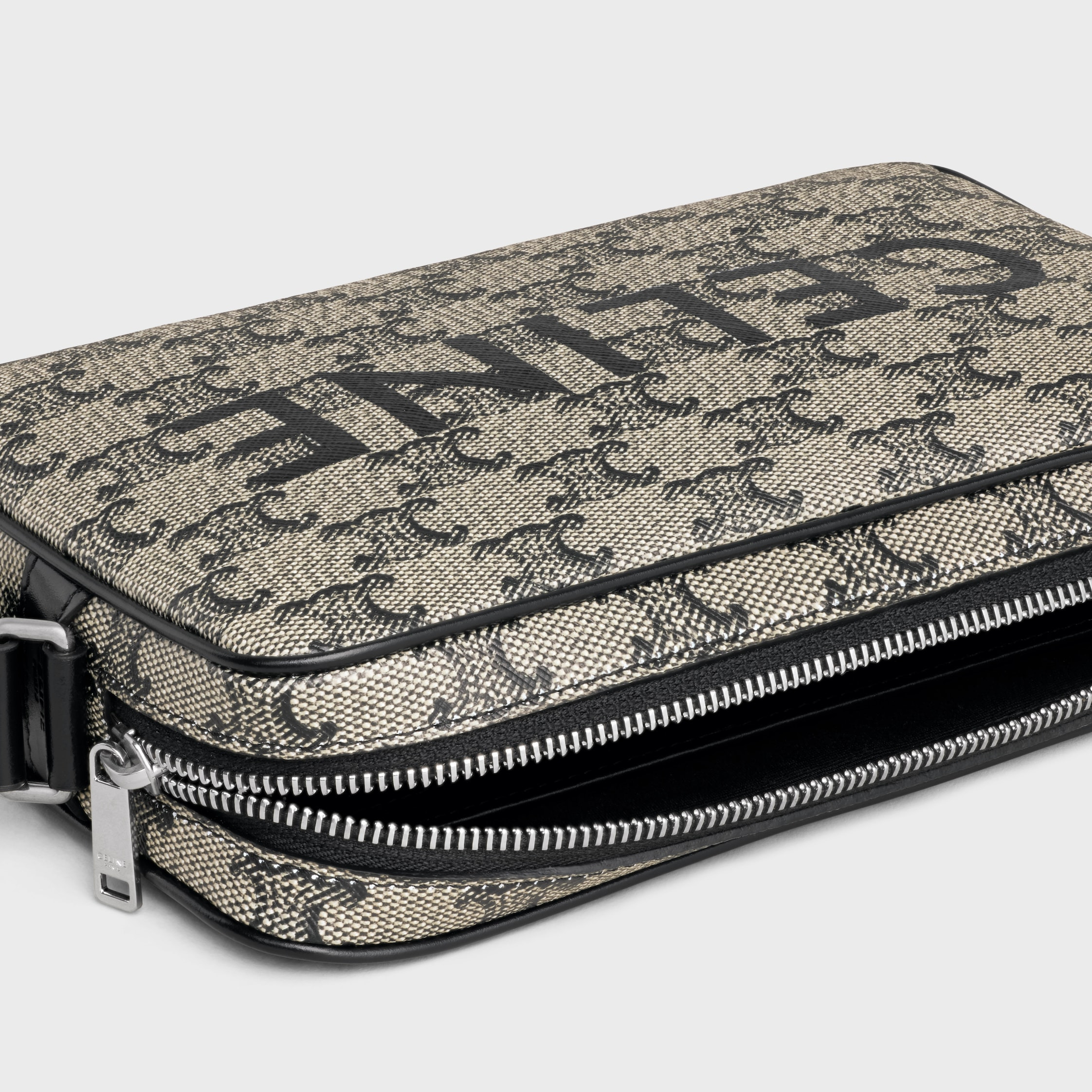 Medium Messenger Bag in TRIOMPHE CANVAS WITH CELINE PRINT - 4