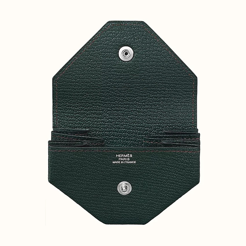 Hermès 24 change purse outlook