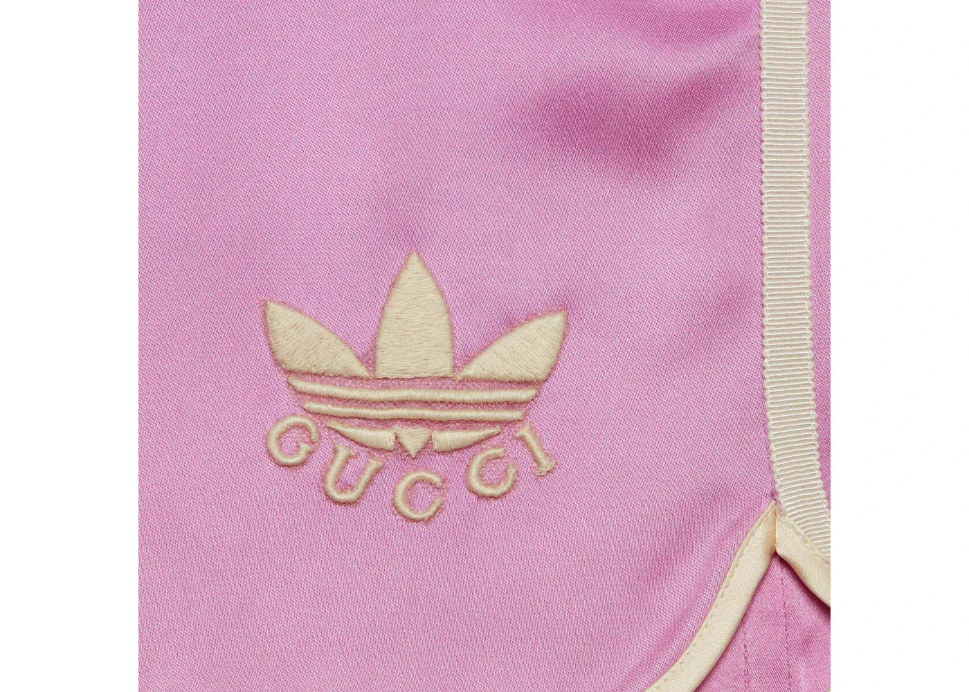 Gucci x adidas Trefoil Print Shorts Pink - 2