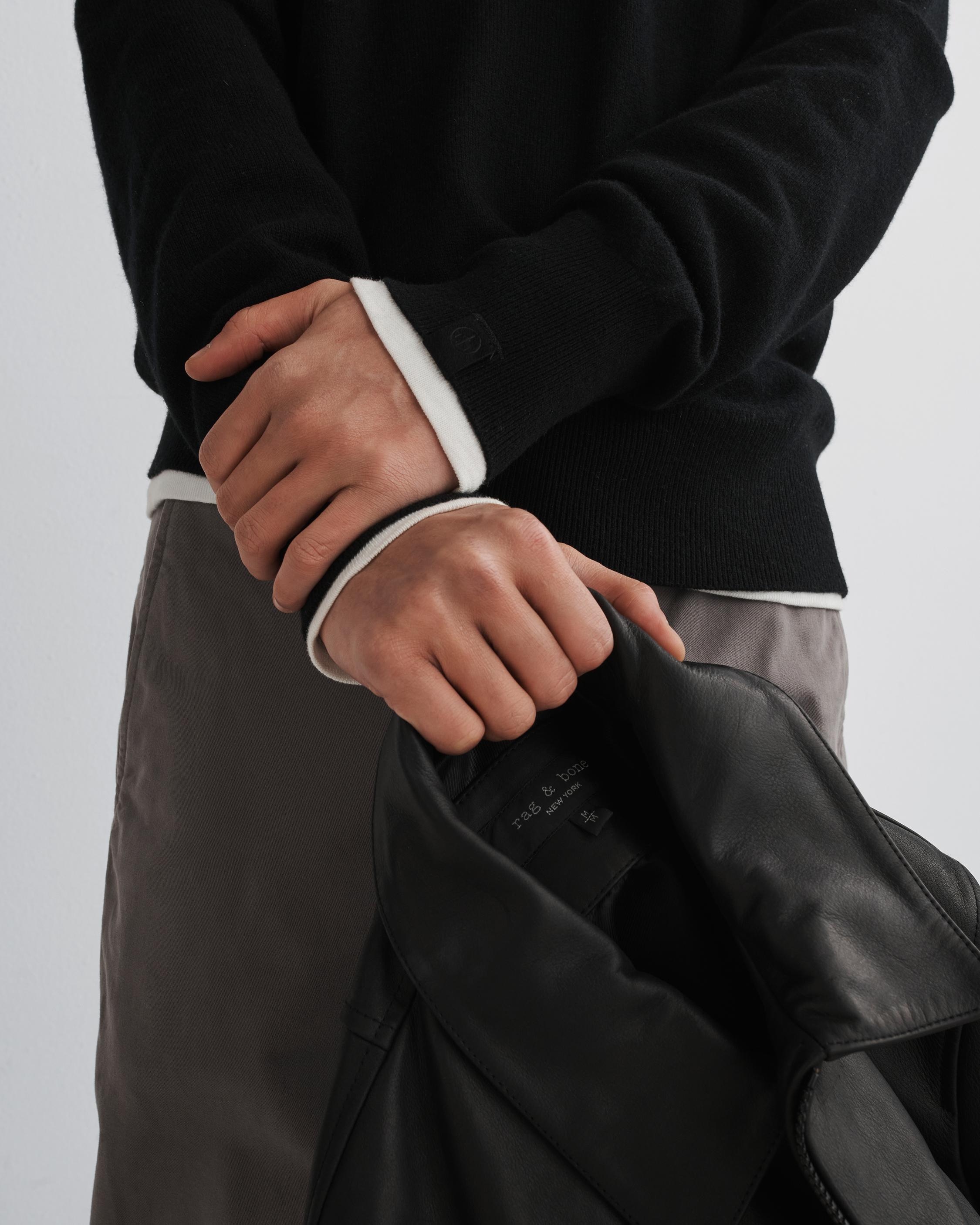 Fit 2 Stretch Twill Chino
Slim Fit Pant - 6