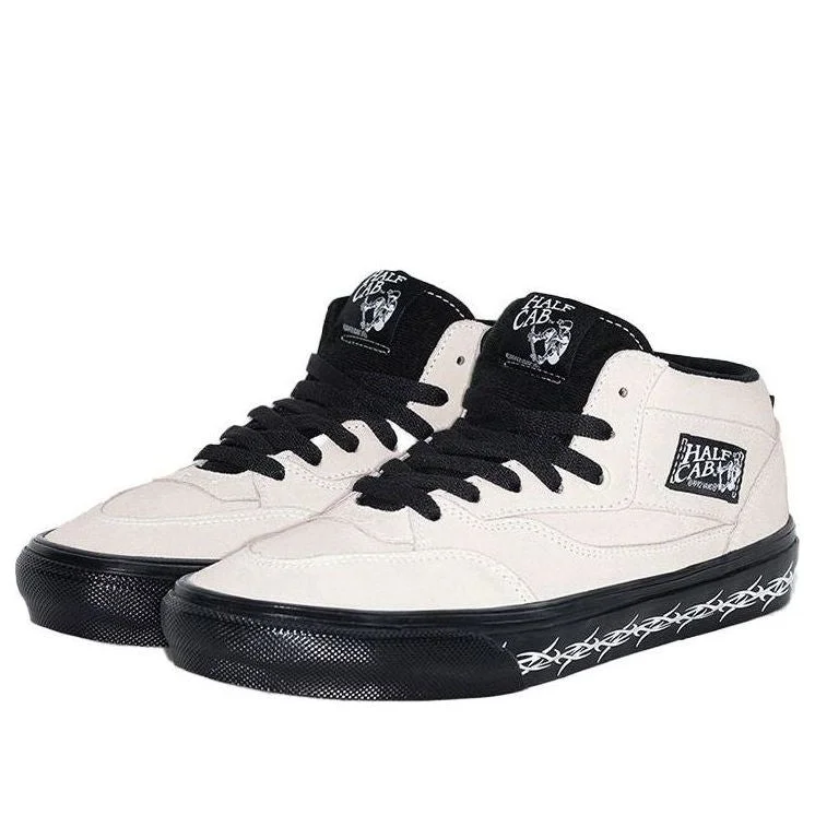 Vans Supreme x Half Cab 'Barbed Wire - White' VN0A5KRW93B - 1
