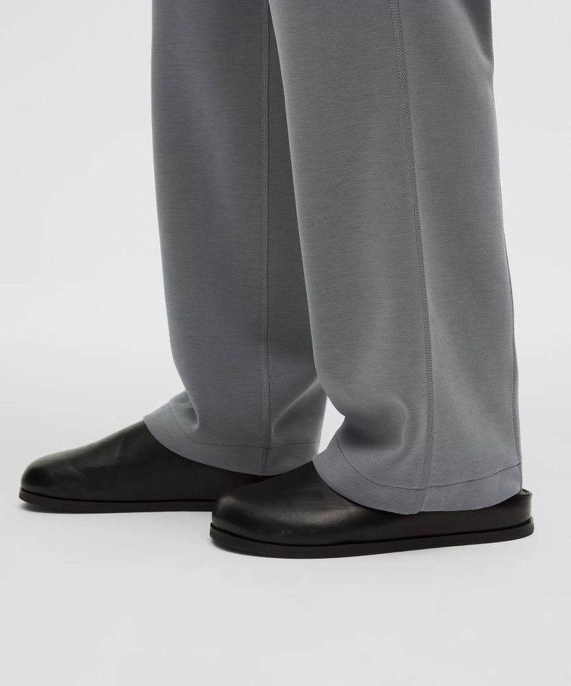 Softstreme High-Rise Straight-Leg Pant *Regular 6