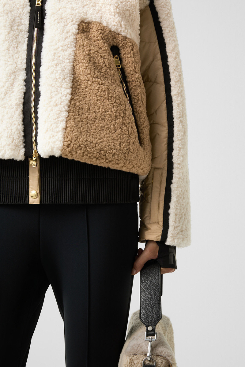 Kora ski jacket in Off-white/beige 8