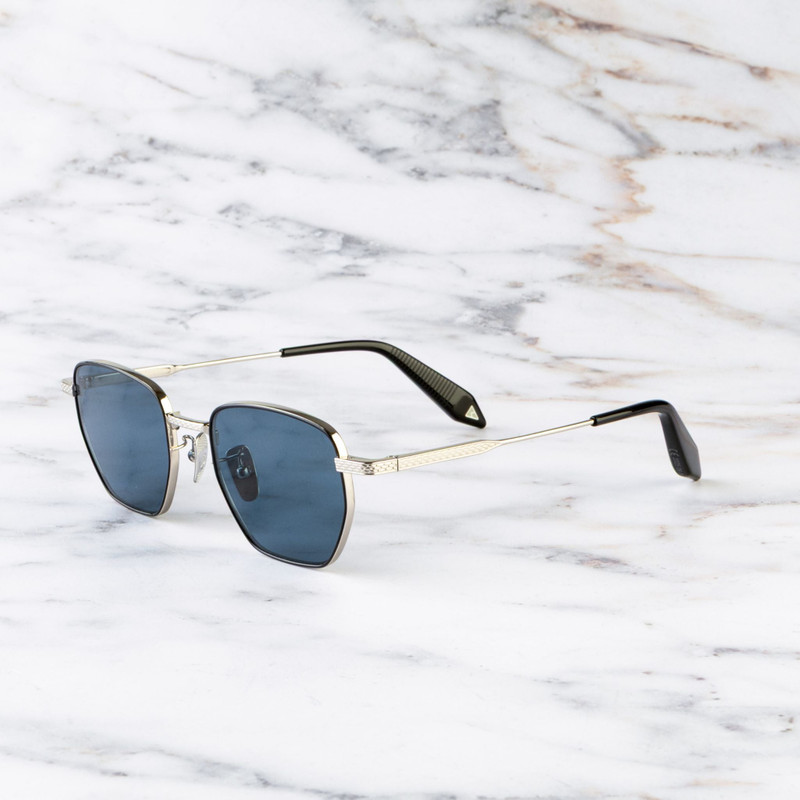 CUTLER AND GROSS BREITLING LÉMAN 0001 SQUARE SUNGLASSES outlook