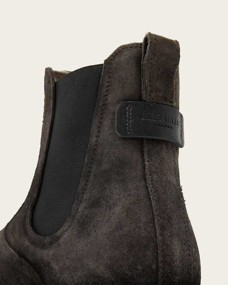 SKIFF CHELSEA BOOTS 5