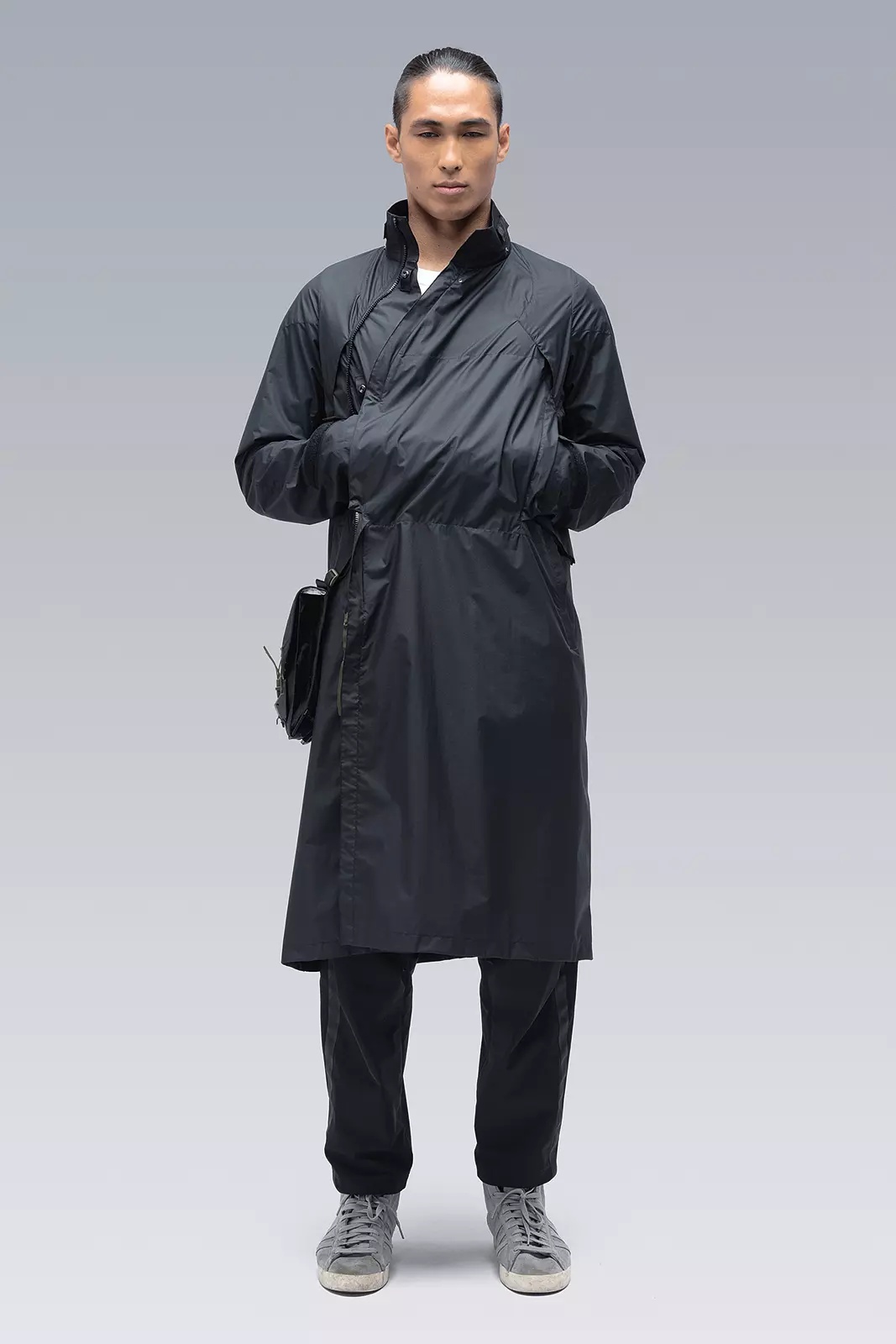 J82-WS 2L Gore-Tex Infinium™ Windstopper® Interops Coat Black - 47