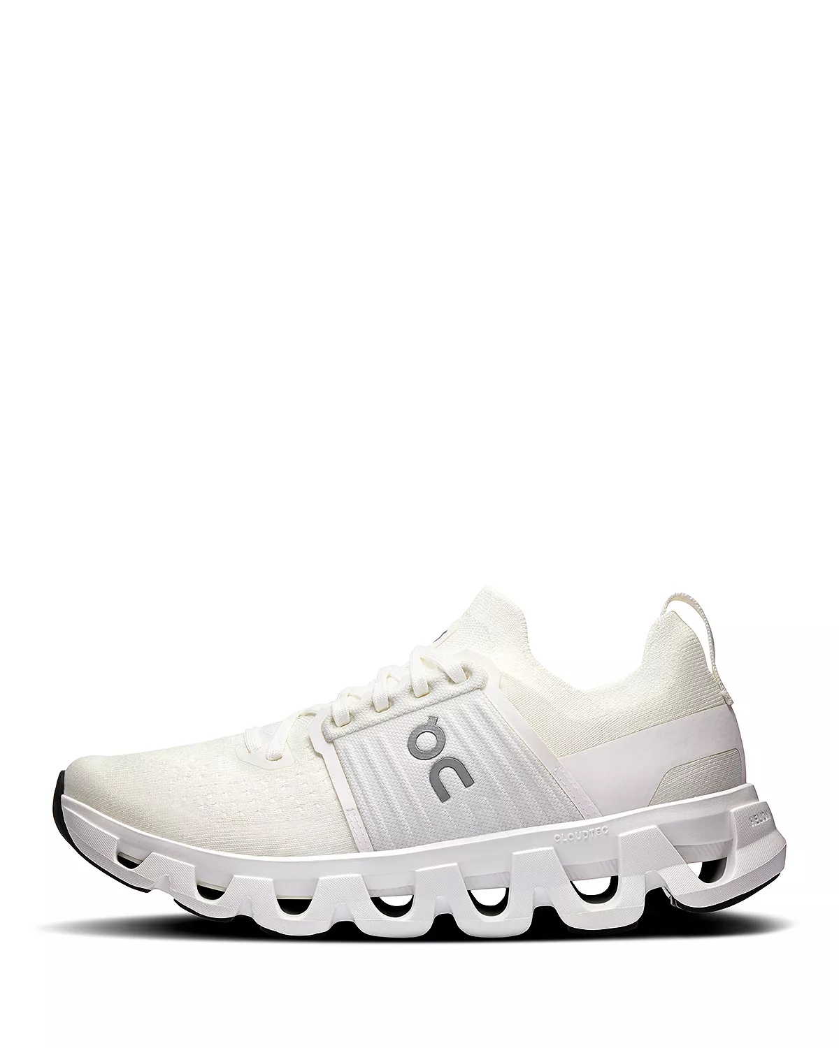 Women's Cloudswift 4 Sneakers - 6
