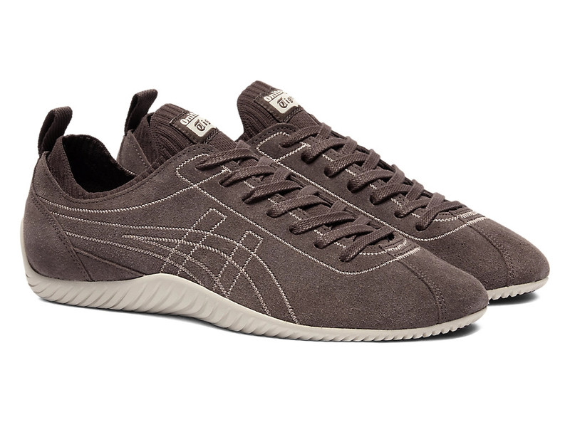 Onitsuka Tiger SCLAW outlook