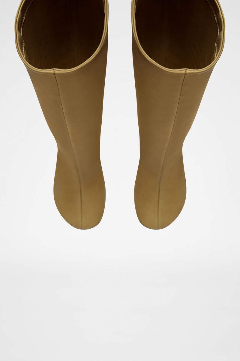 Jil Sander Knee Boots outlook