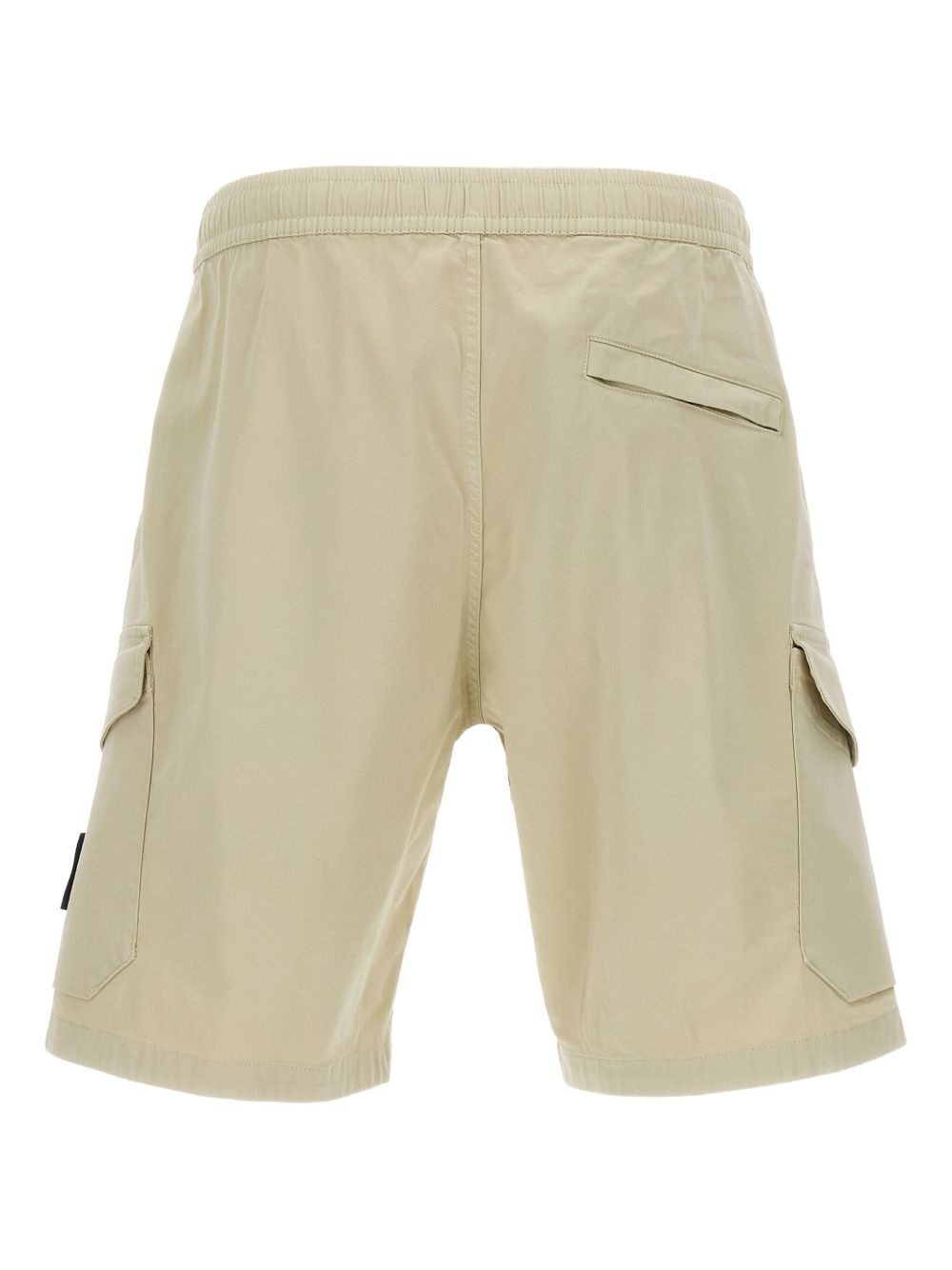 Compass-badge cargo shorts - 2