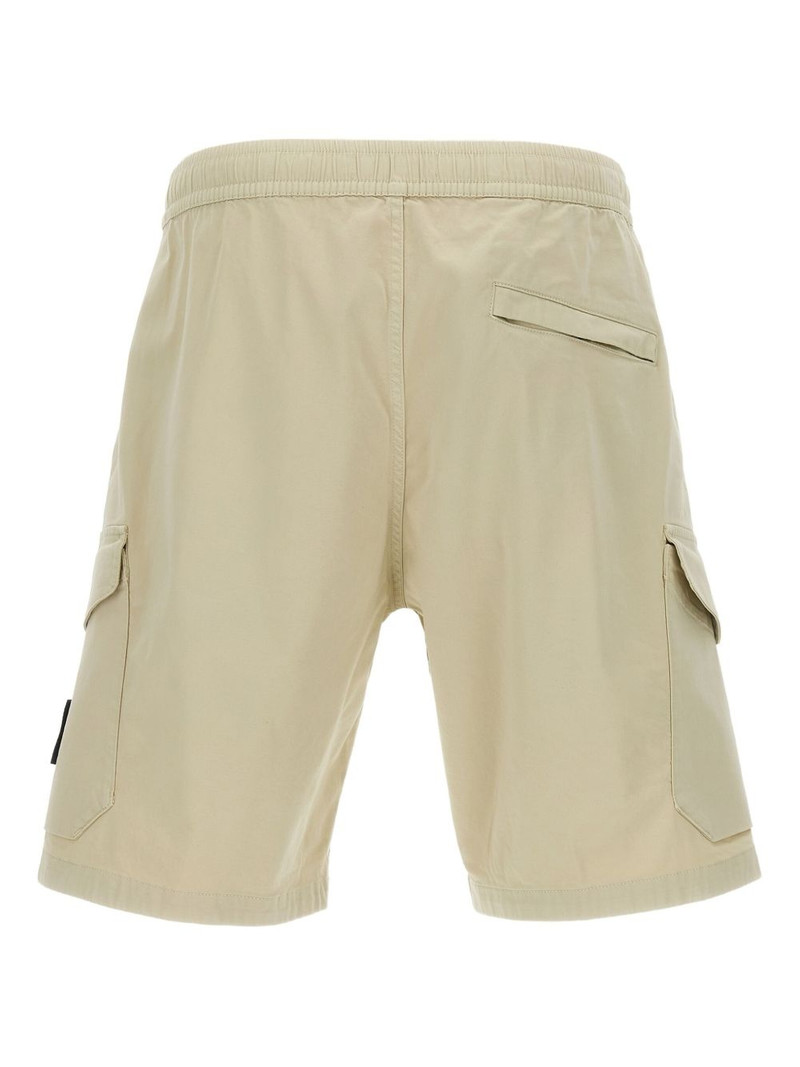 Stone Island Compass-badge cargo shorts outlook