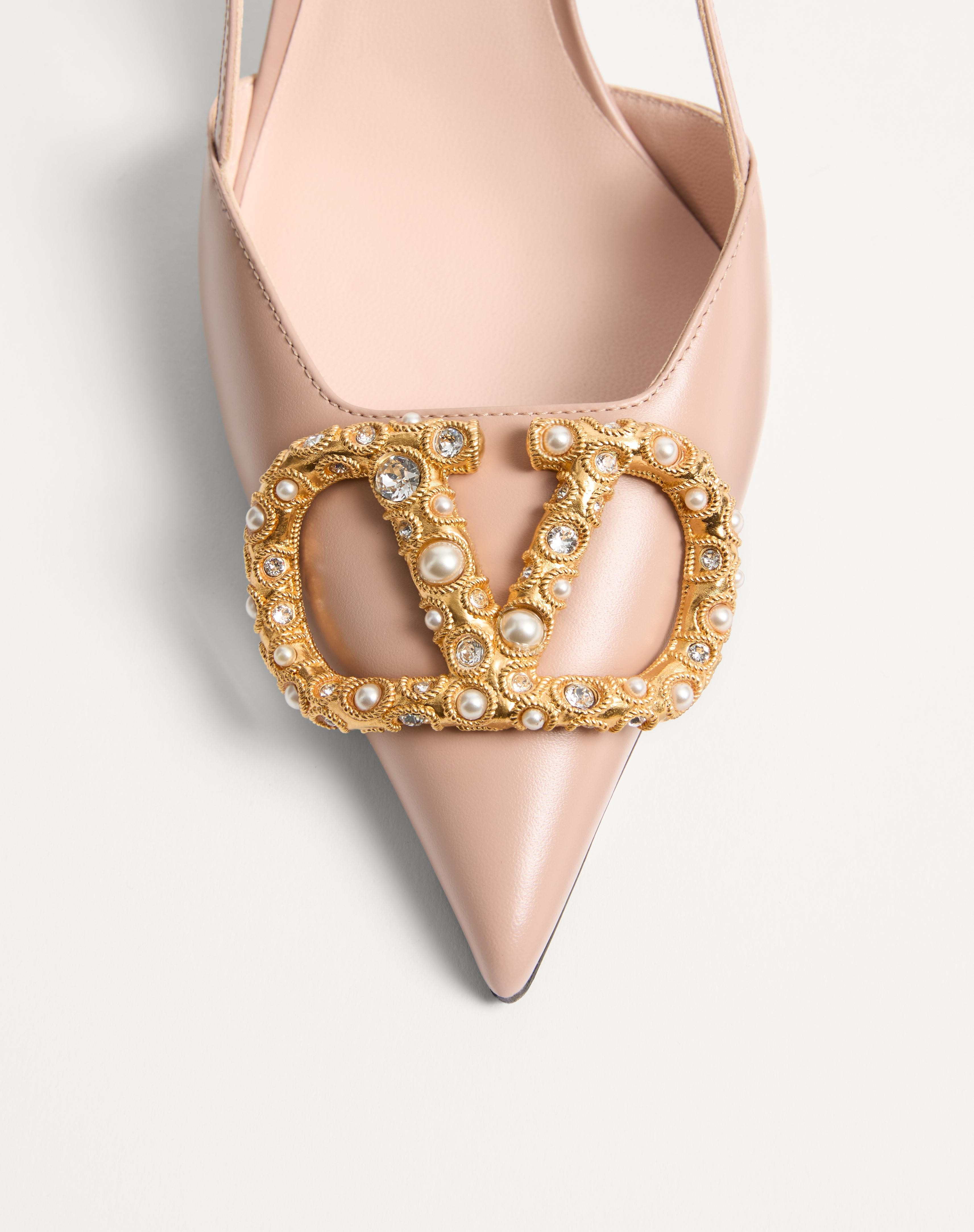VLOGO SIGNATURE SLINGBACK CALFSKIN PUMP WITH JEWEL LOGO 80MM - 6