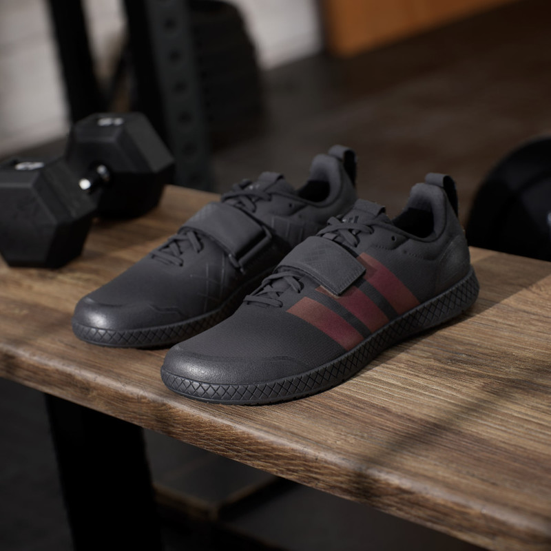 The Total Weightlifting Shoes 4
