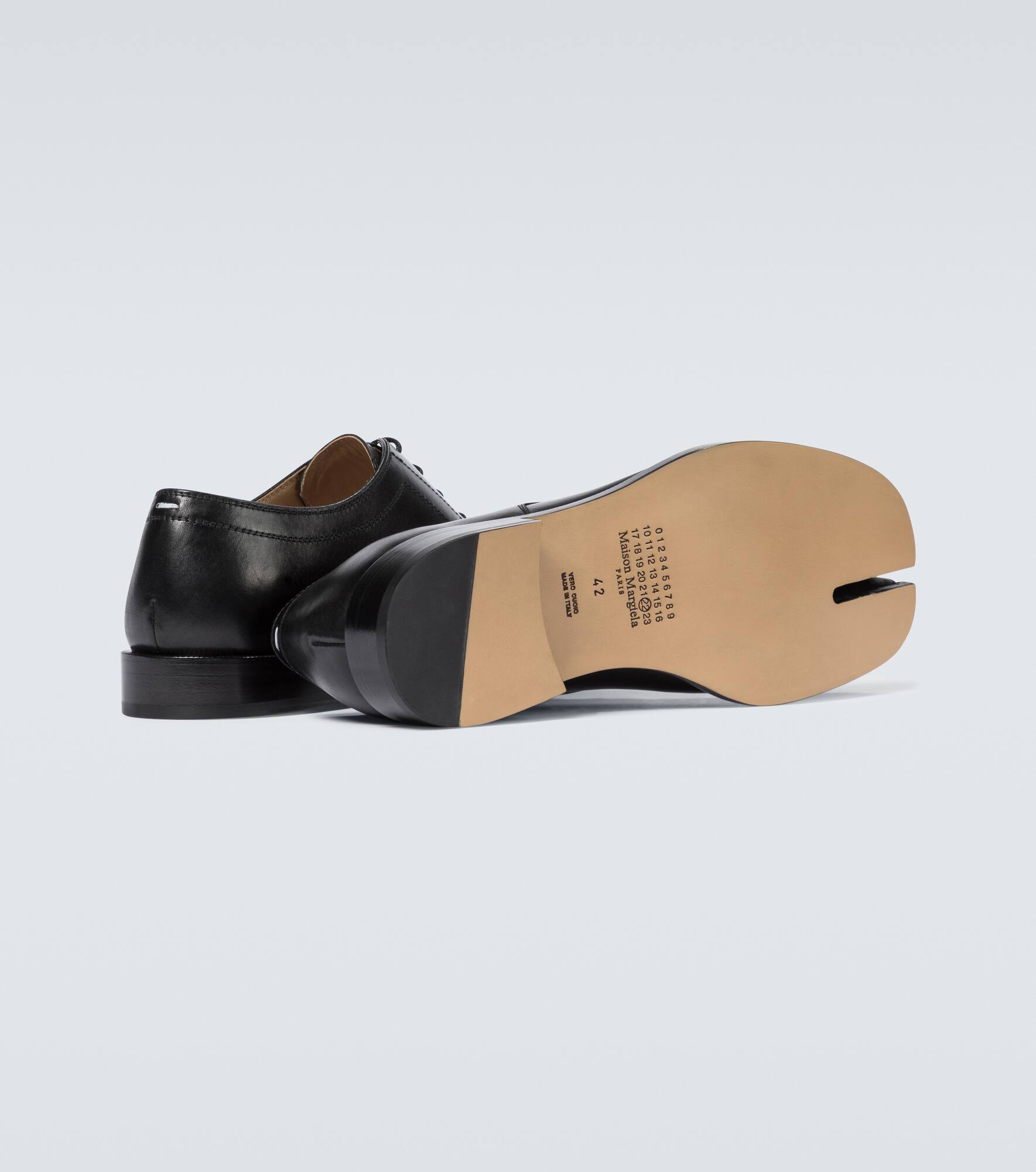 Tabi leather Derby shoes - 7