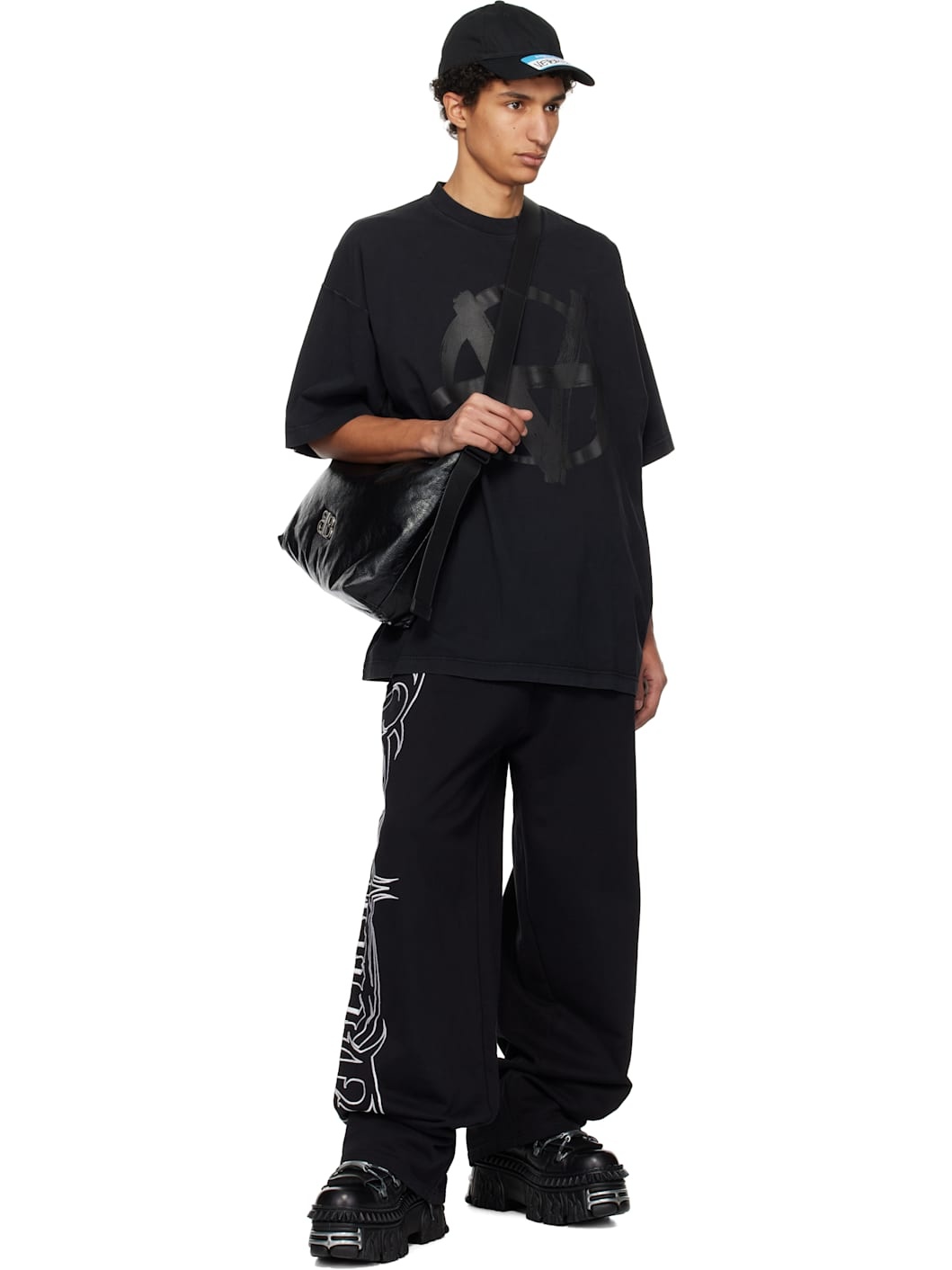 VETEMENTS♡ DOUBLE ANARCHY OVERSIZEDT-SHIRT BLACK VETEMENTS Double Anarchy Oversized T-Shirt Black | END. (AR)