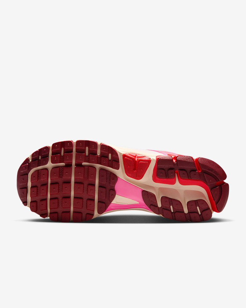 Nike Nike Zoom Vomero 5 Women's Shoes outlook