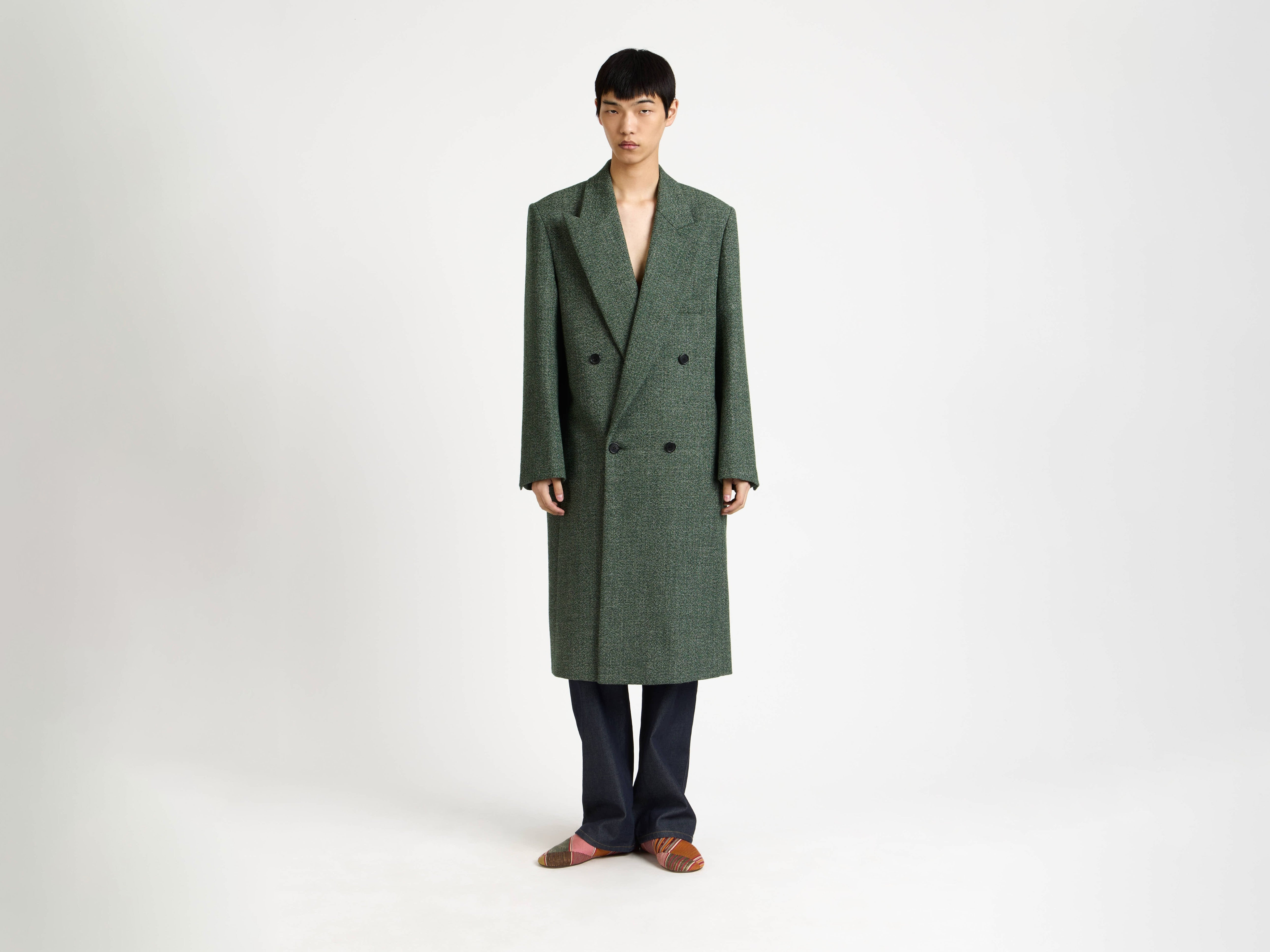 DOUBLE BREASTED COAT IN BOTTLE GREEN - 7