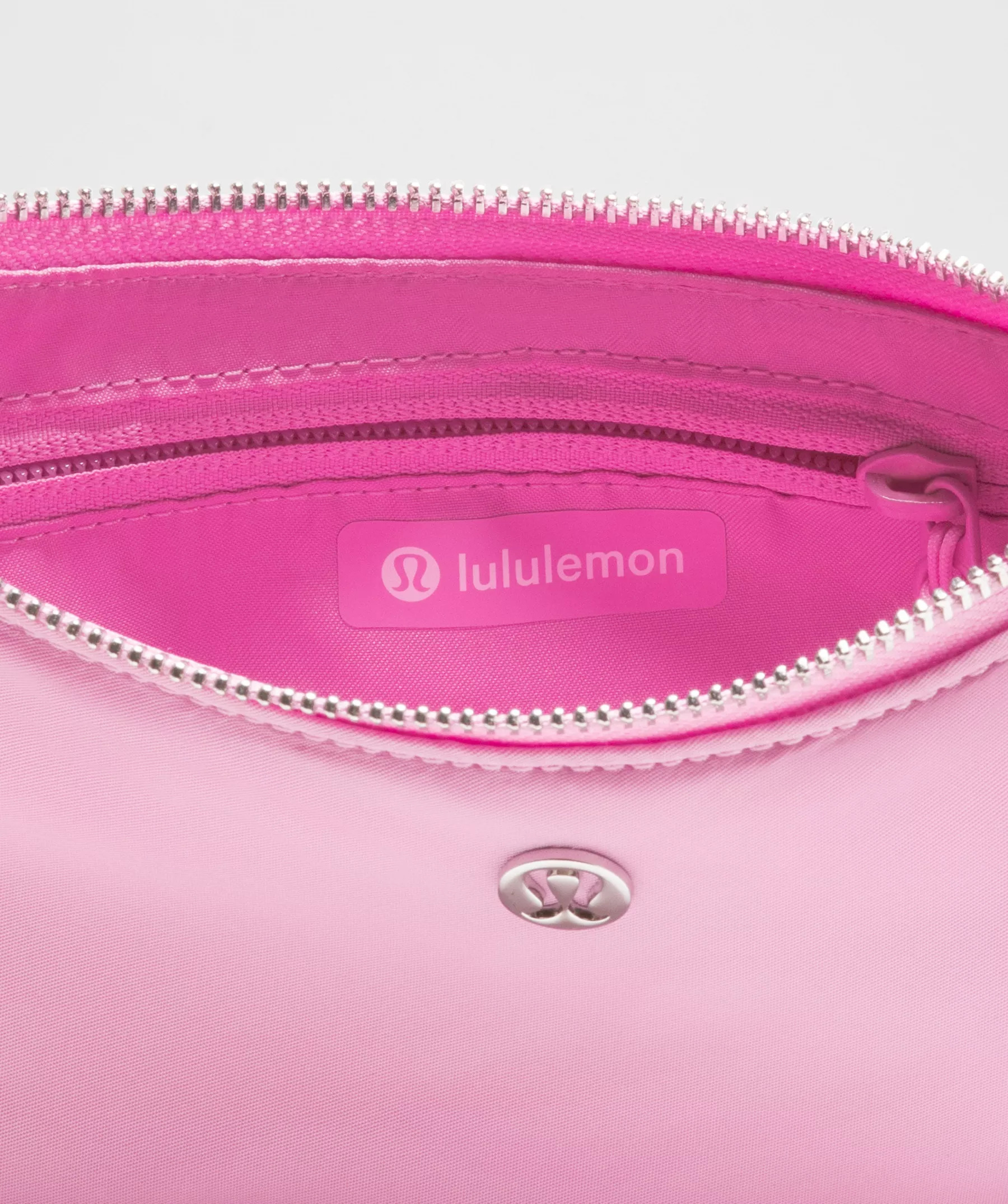 City Essentials Mini Shoulder Bag 1L - 5
