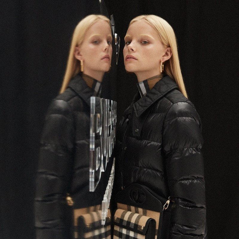 Burberry Crystal Detail Gold-plated Nut Hoop Earrings outlook