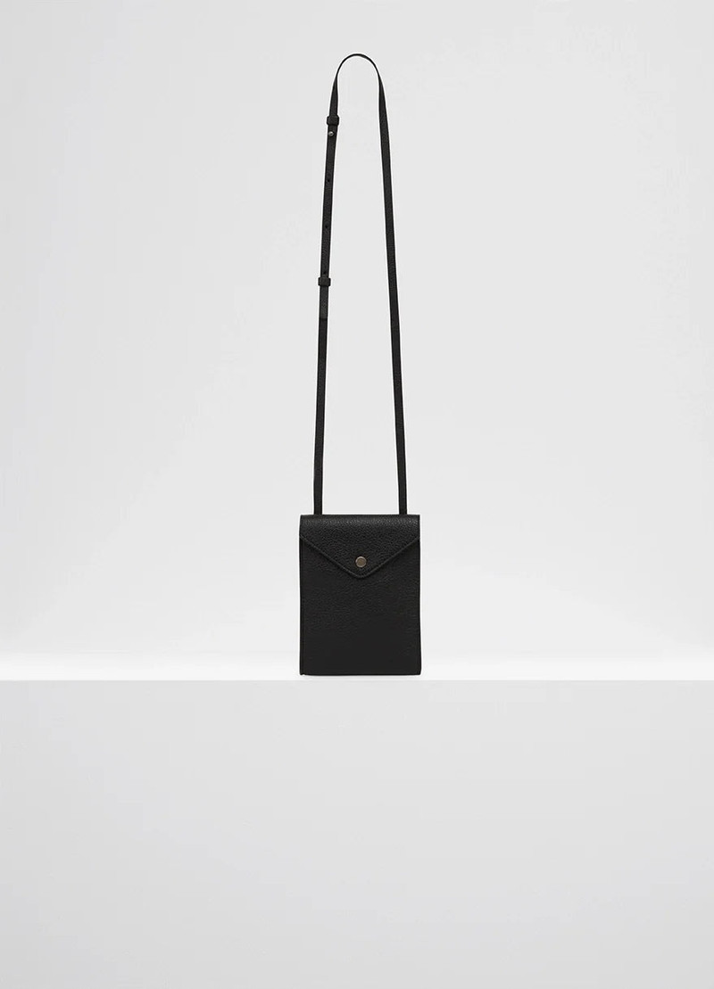ENVELOPPE WITH STRAP 1