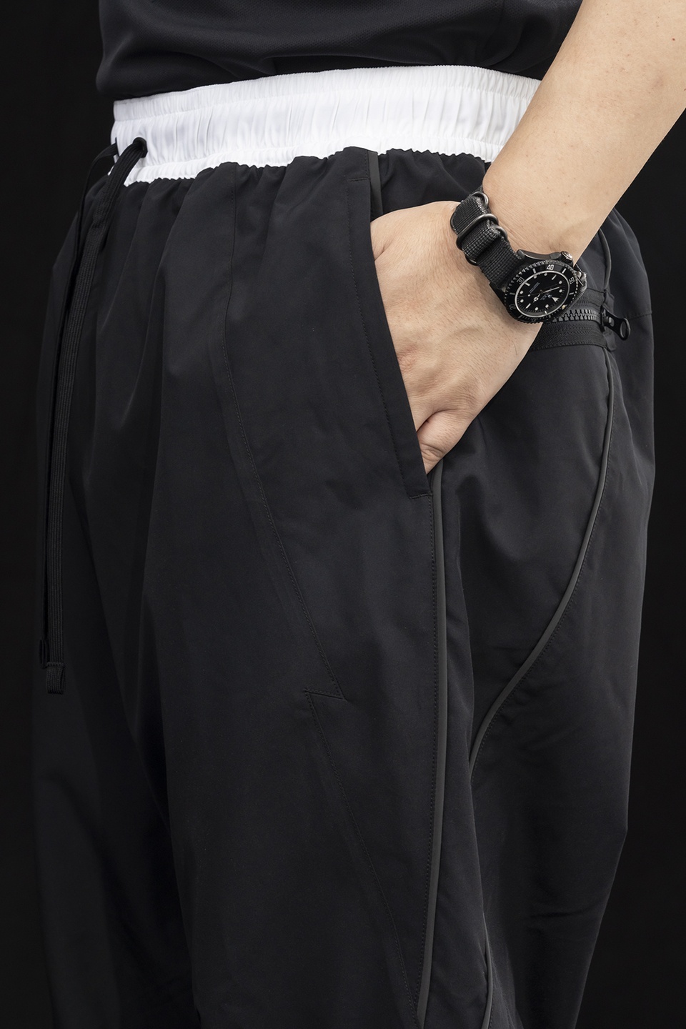 GGG-P2-011 Nike® Acronym® Track Pant Woven Black/Black/White/Black - 14