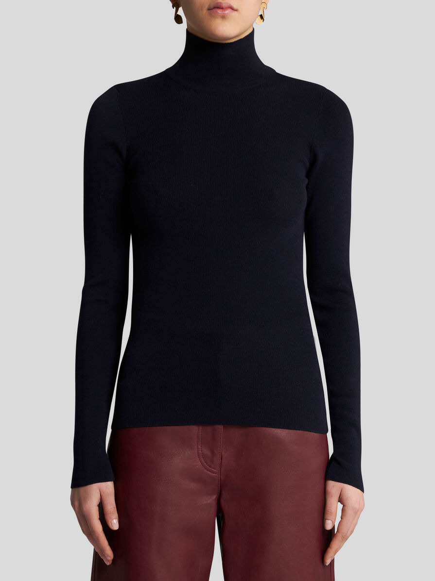 WOOL TURTLENECK SWEATER - 2