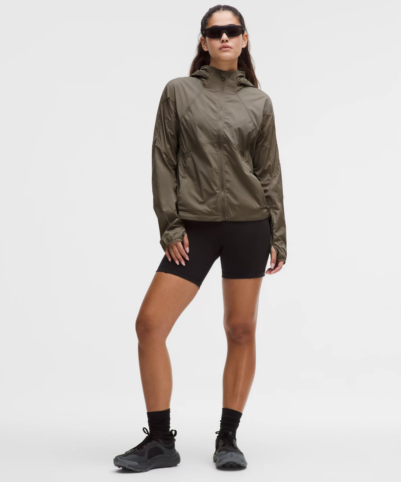 lululemon Classic-Fit Ventilated Running Jacket outlook
