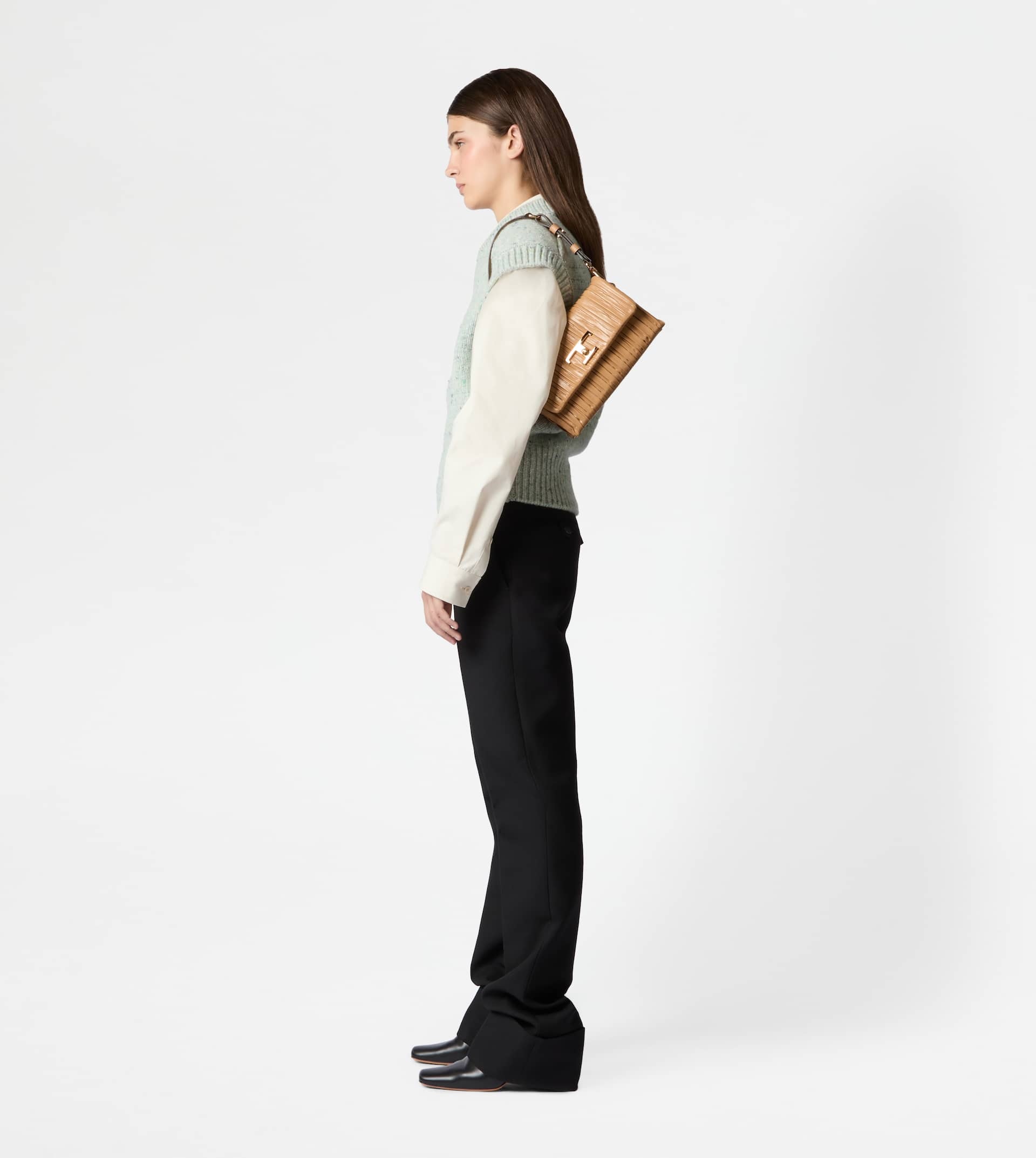 T TIMELESS FLAP BAG IN LEATHER MINI - NATURAL - 4