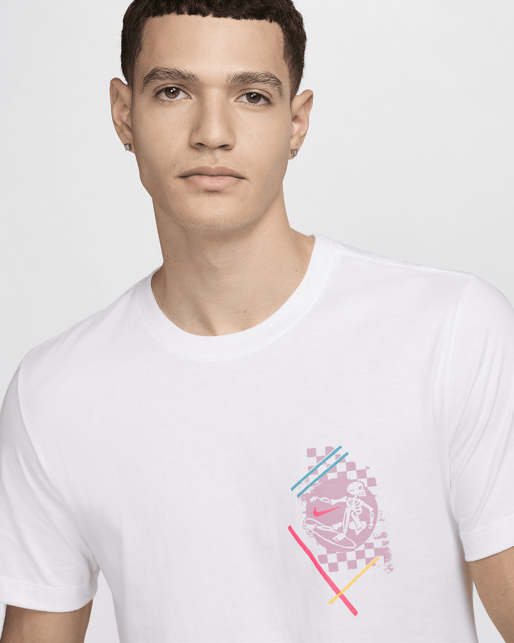 Men's Nike Sportswear Crew-Neck T-Shirt - 3