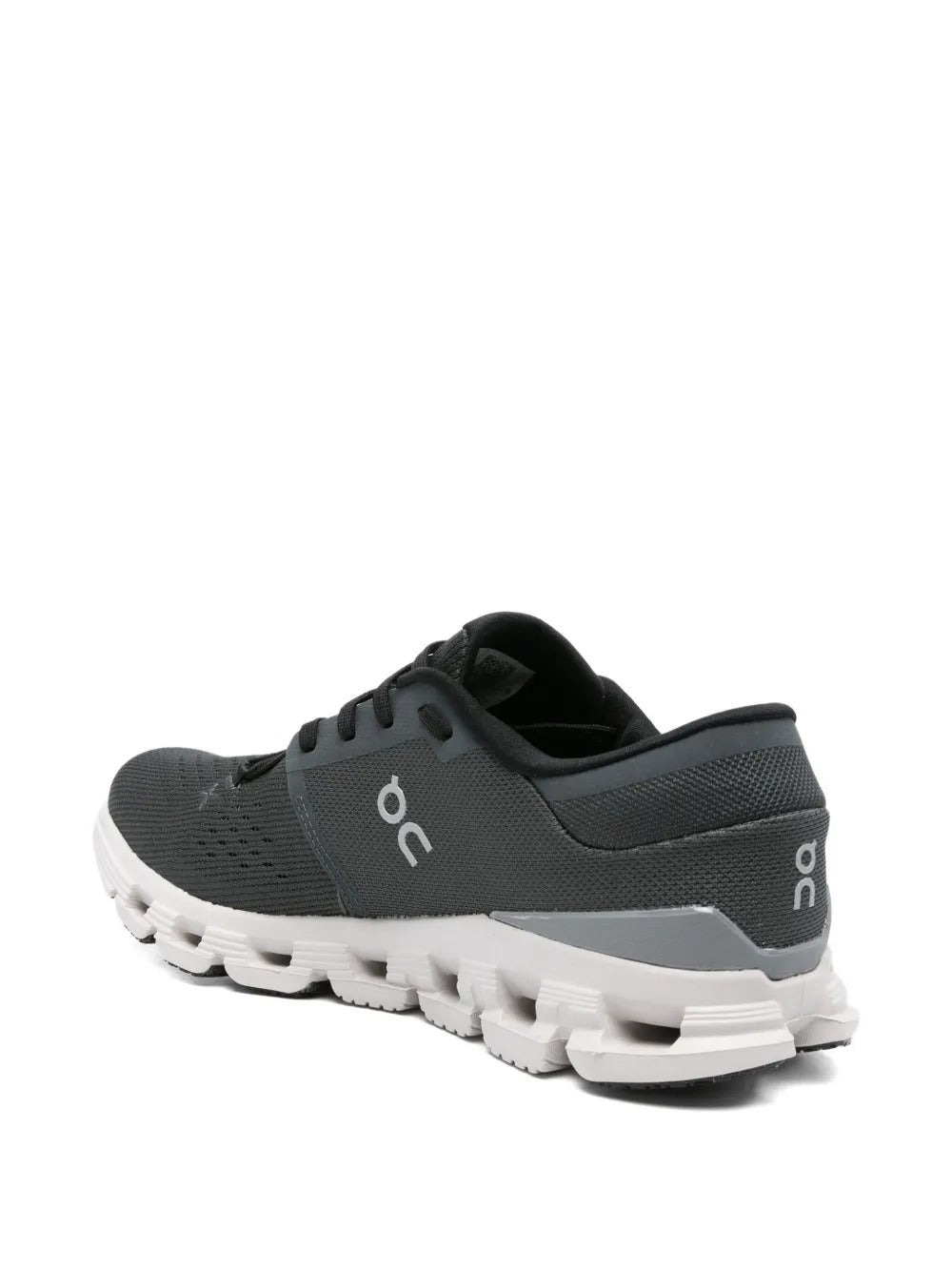 ON RUNNING - Men Cloud X 4 Sneakers - 3