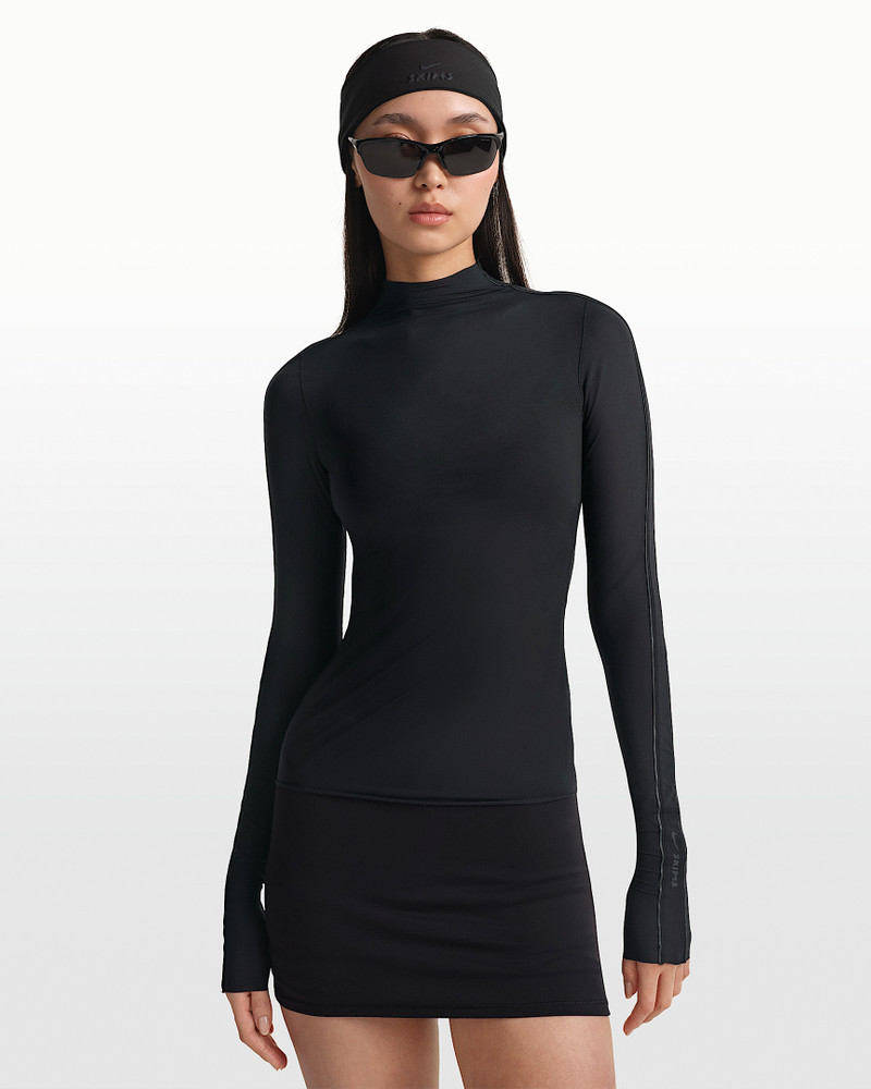 NikeSKIMS Weightless Layers Women's Mock-Neck Long-Sleeve Top 1