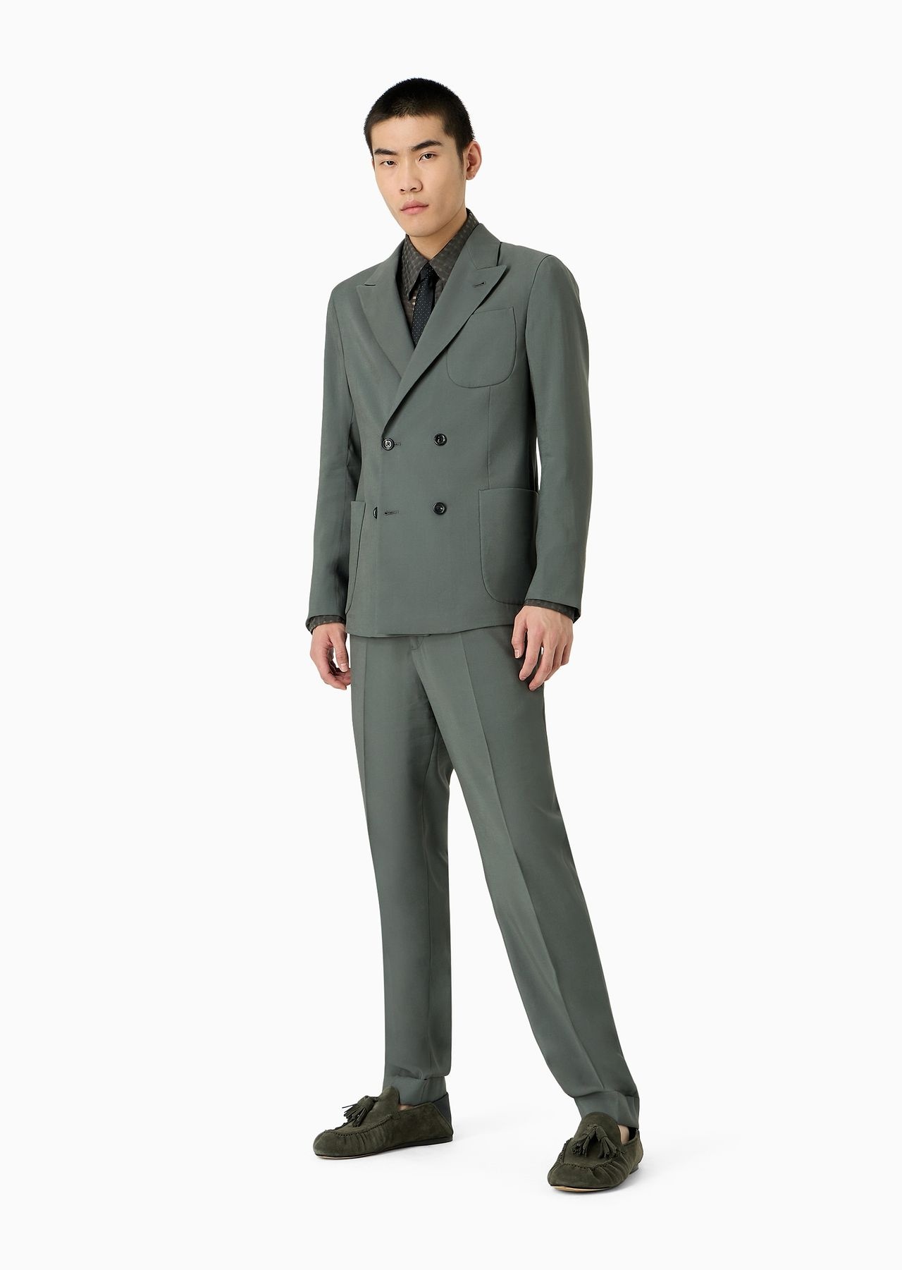 Double-breasted suit in flowing peach-feel rayon - 4