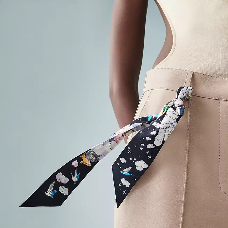 Sur Mon Nuage twilly 1