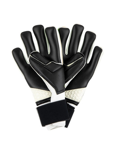 PALACE Juventas goalkeeper gloves outlook