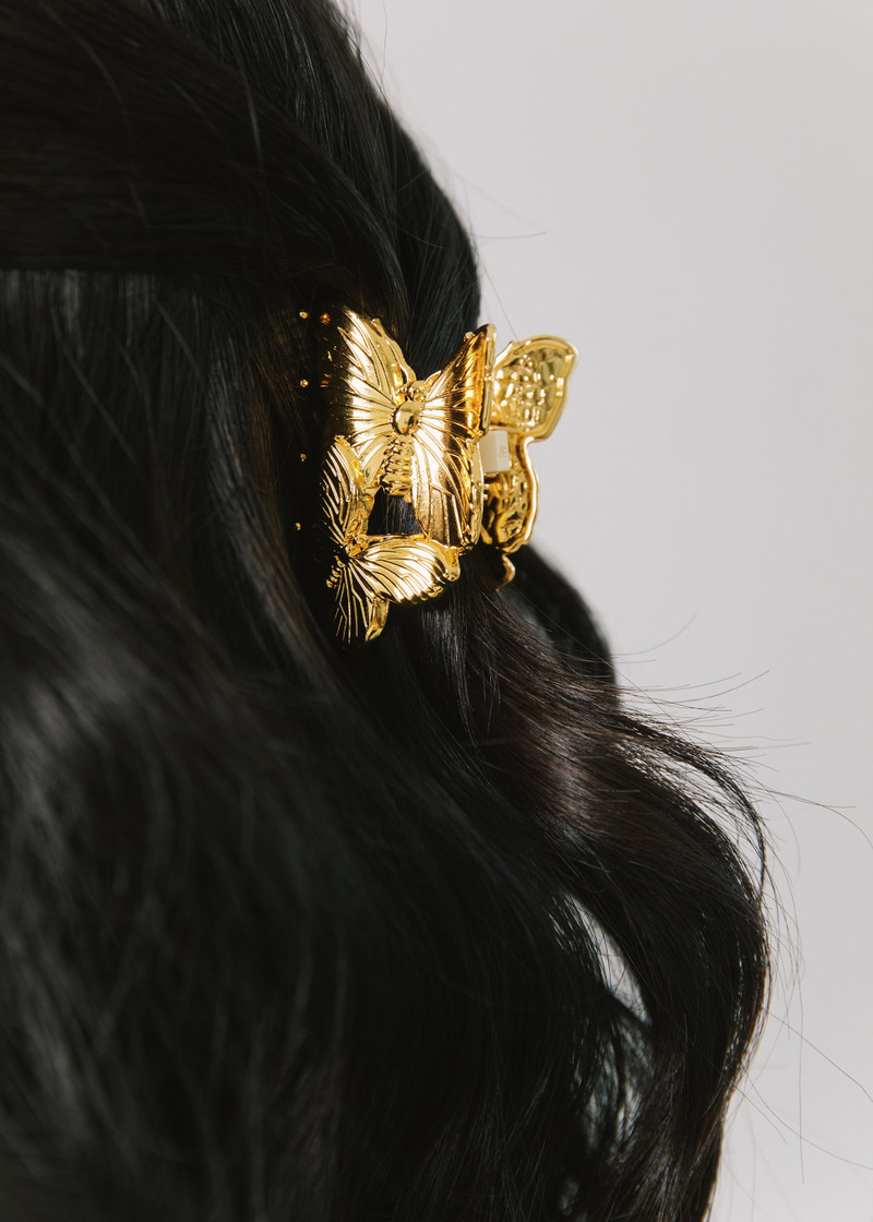 Jennifer Behr Papillion Jaw Clip outlook