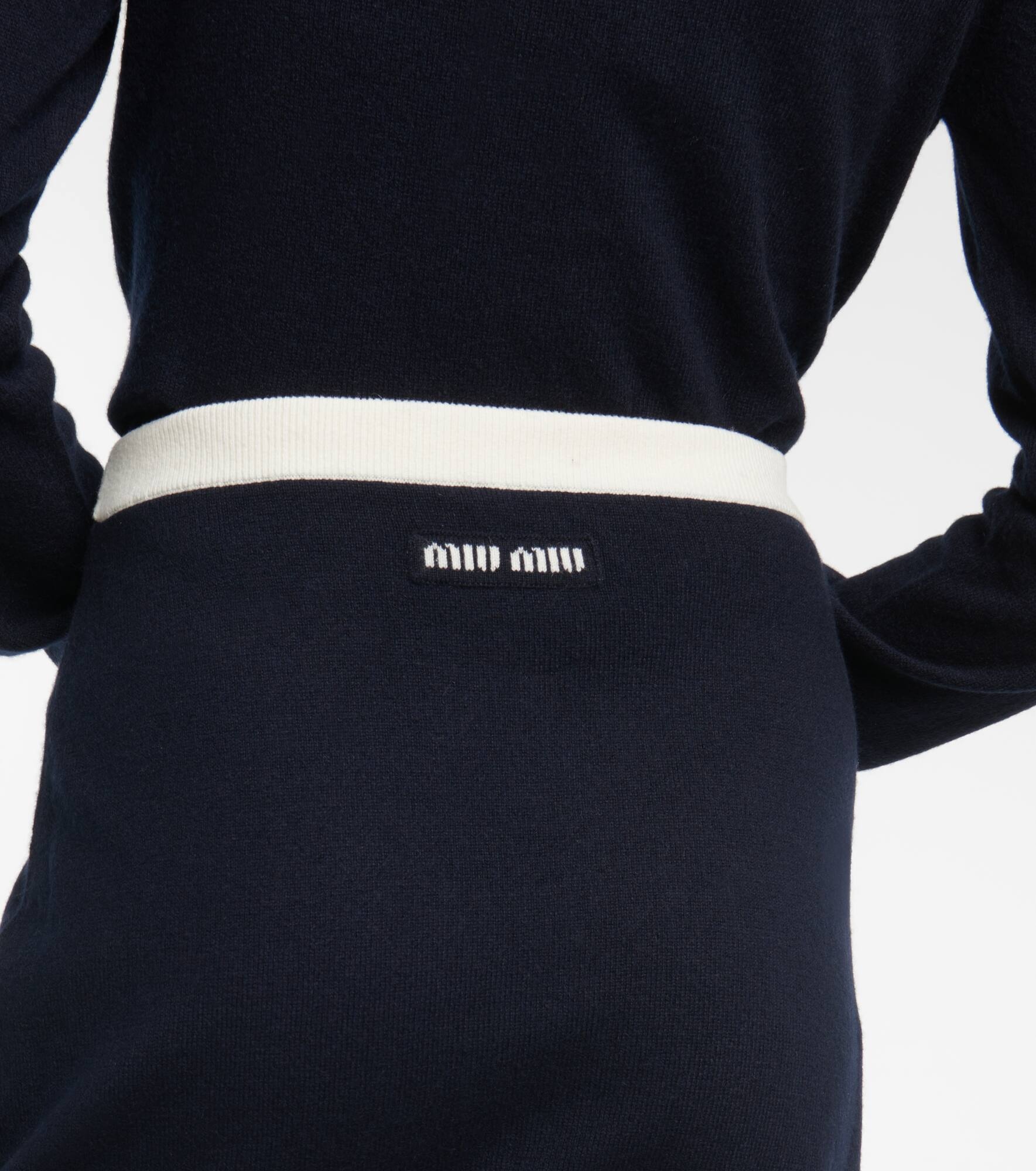 Cashmere miniskirt - 5