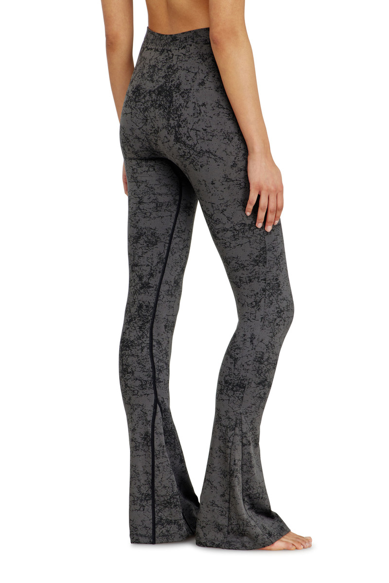 FARED LEGGINGS WITH UTILITARIAN PRINT 3