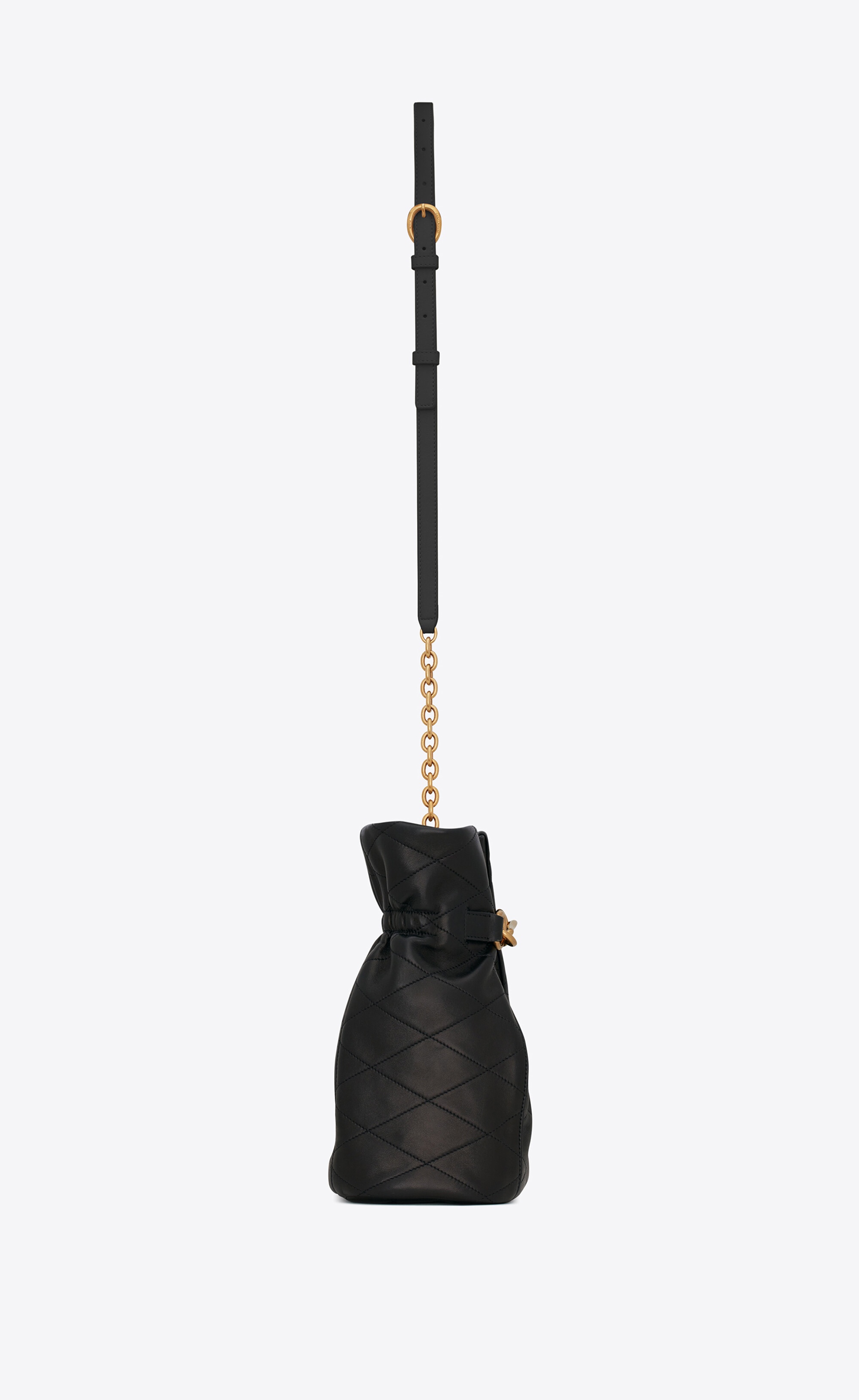 le maillon hook bucket bag in supple leather - 4