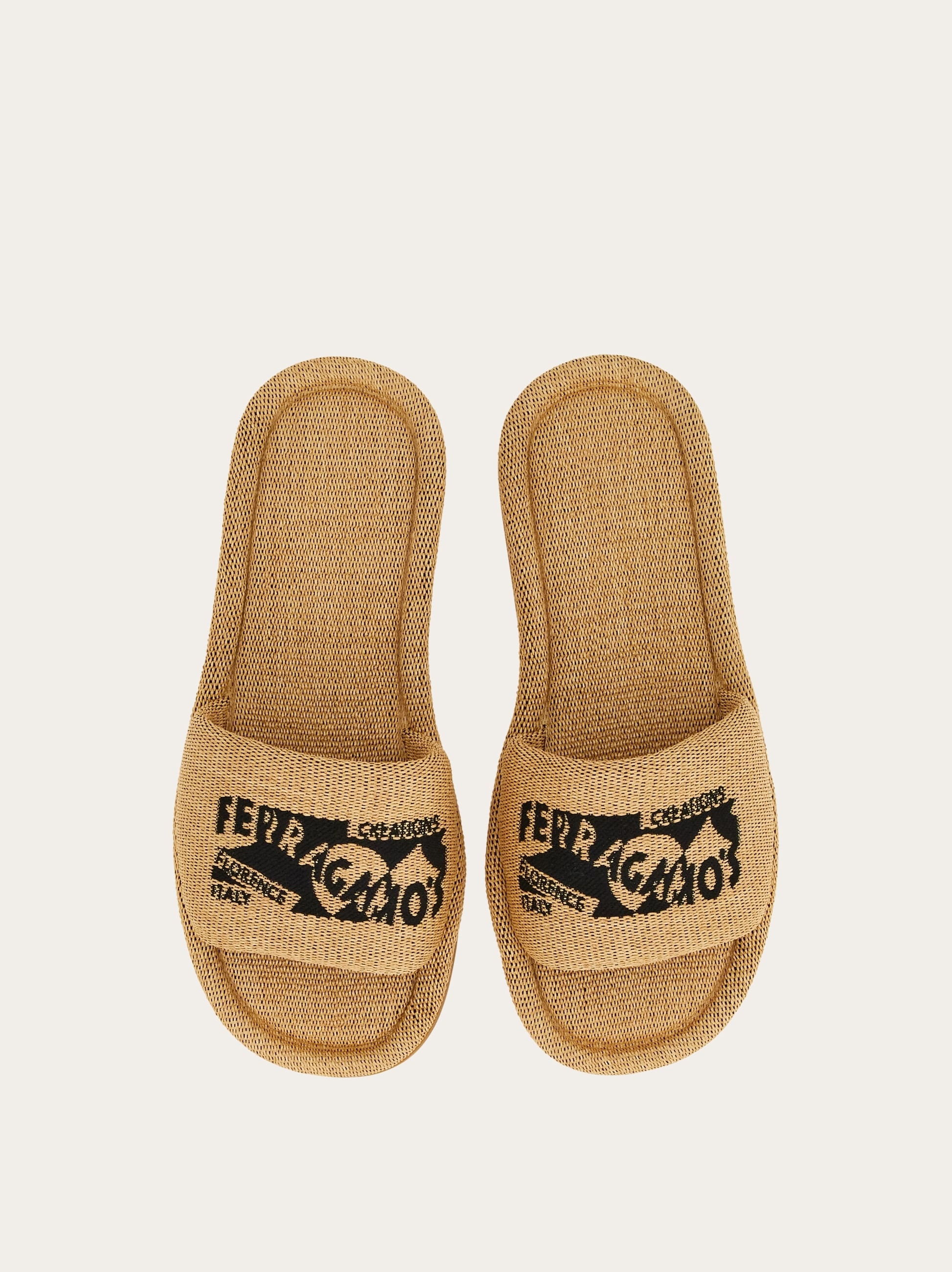 Raffia slide - 2