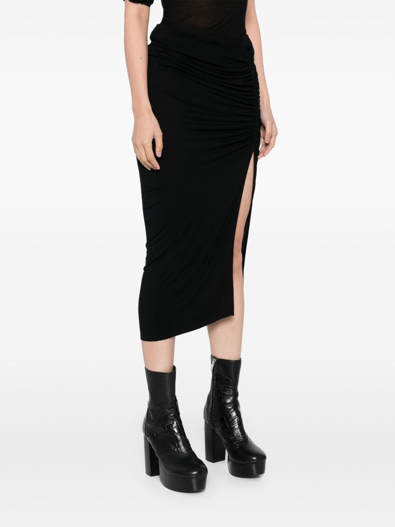 Svita skirt 3