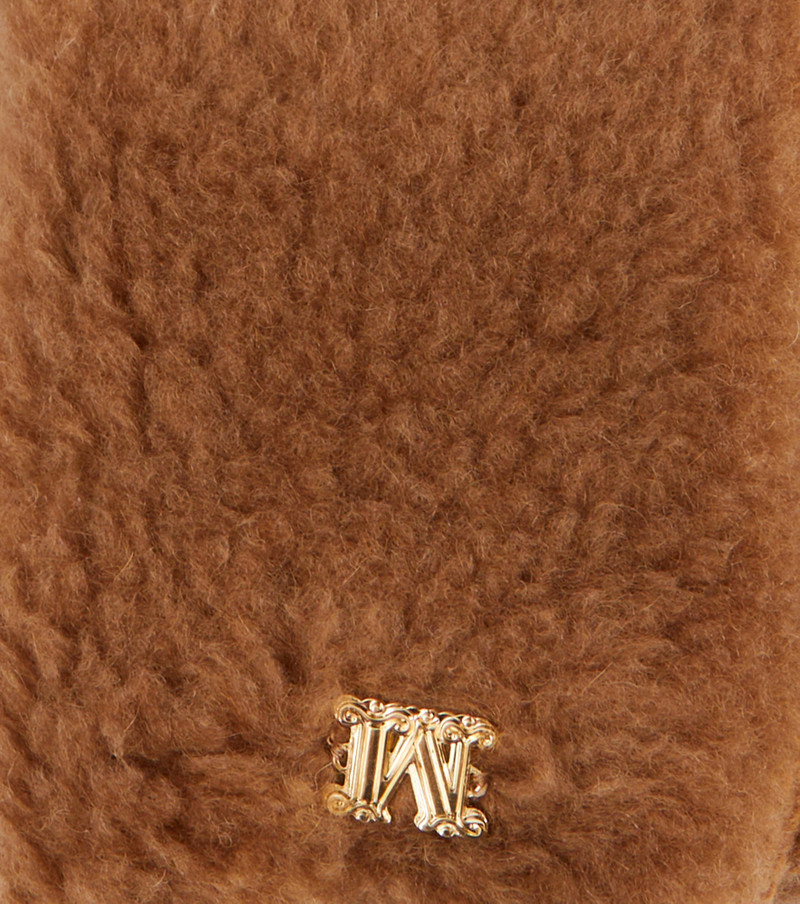 Max Mara Manny fingerless teddy gloves outlook