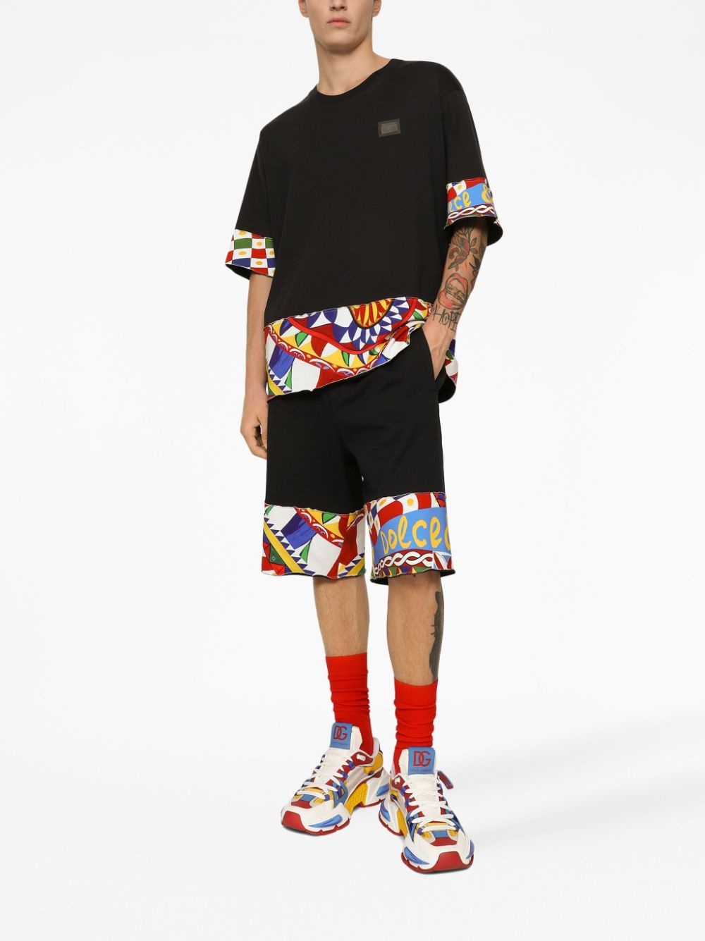 abstract-pattern bermuda shorts - 2