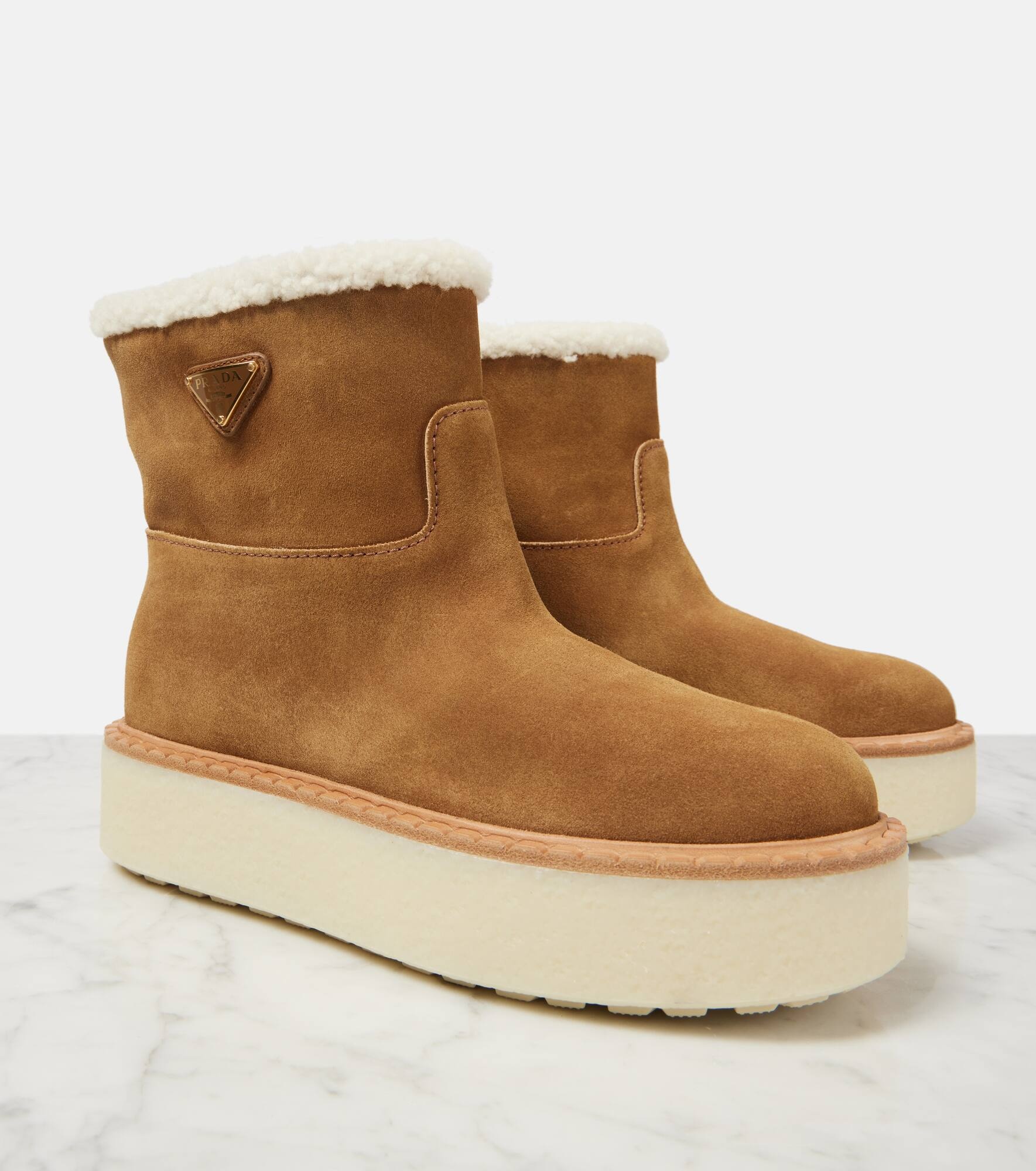 Shearling-lined suede ankle boots - 5