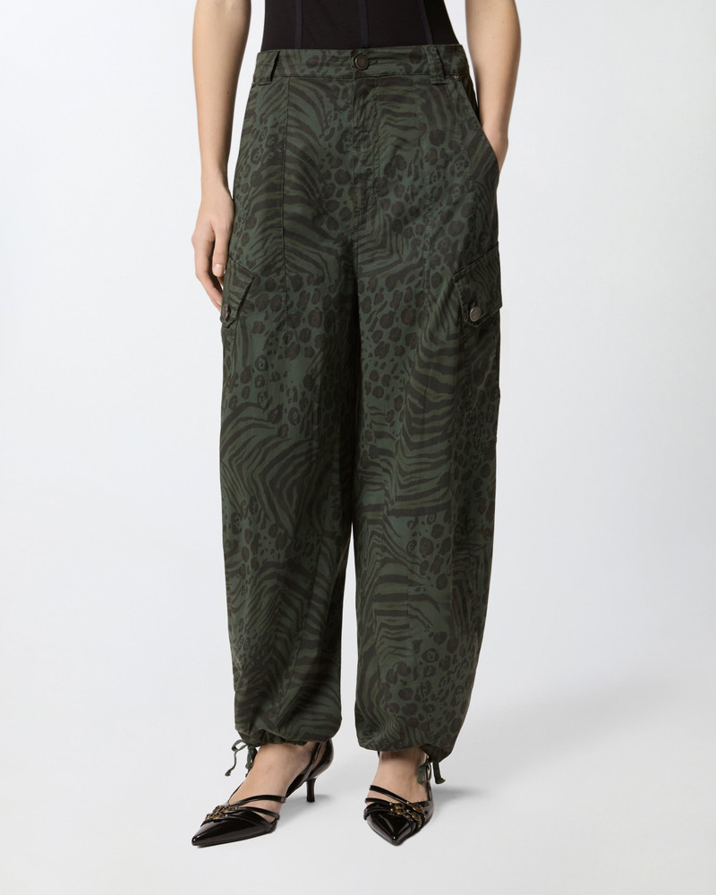 BALLOON TROUSERS WITH ANIMAL MOTIF 4