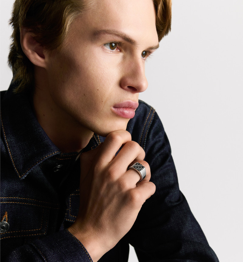 Dior Dior Oblique Signet Ring outlook