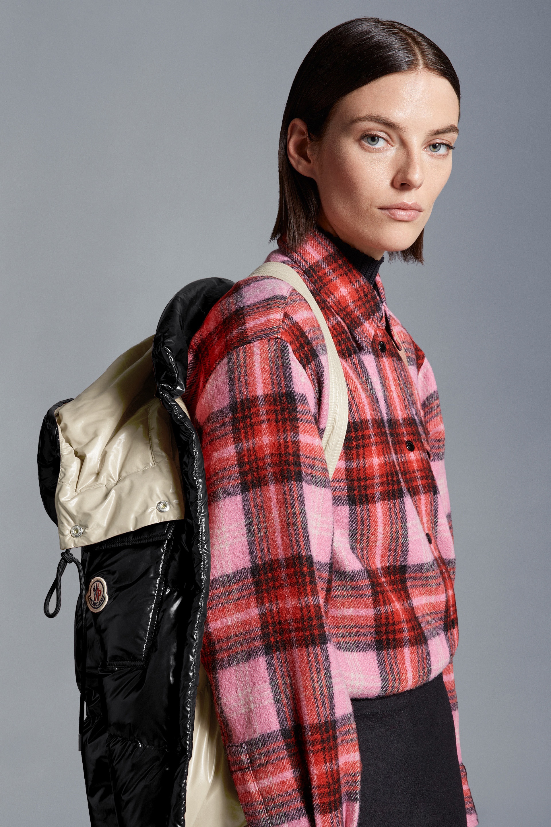 Moncler Karakorum Short Down Jacket Women - 10