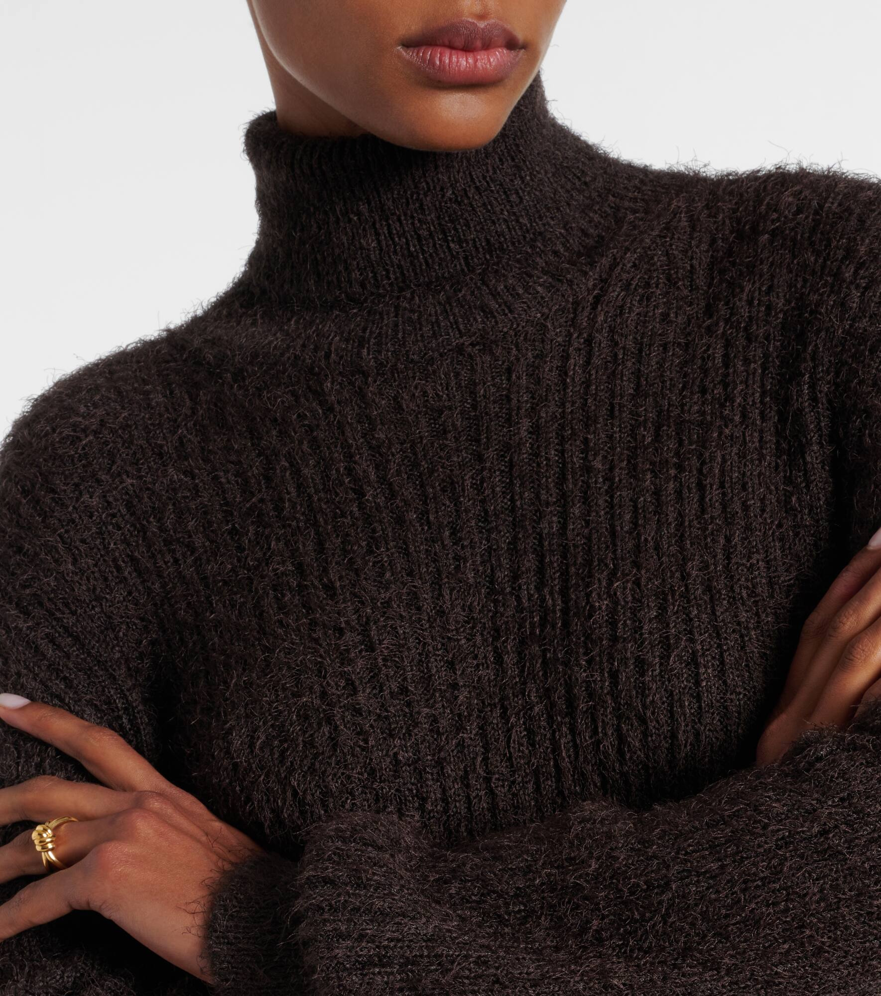 Turtleneck wool sweater - 4